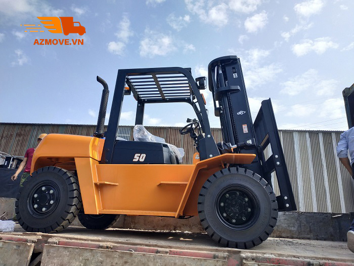 Các Loại Xe Nâng Cho Thuê của Azmove