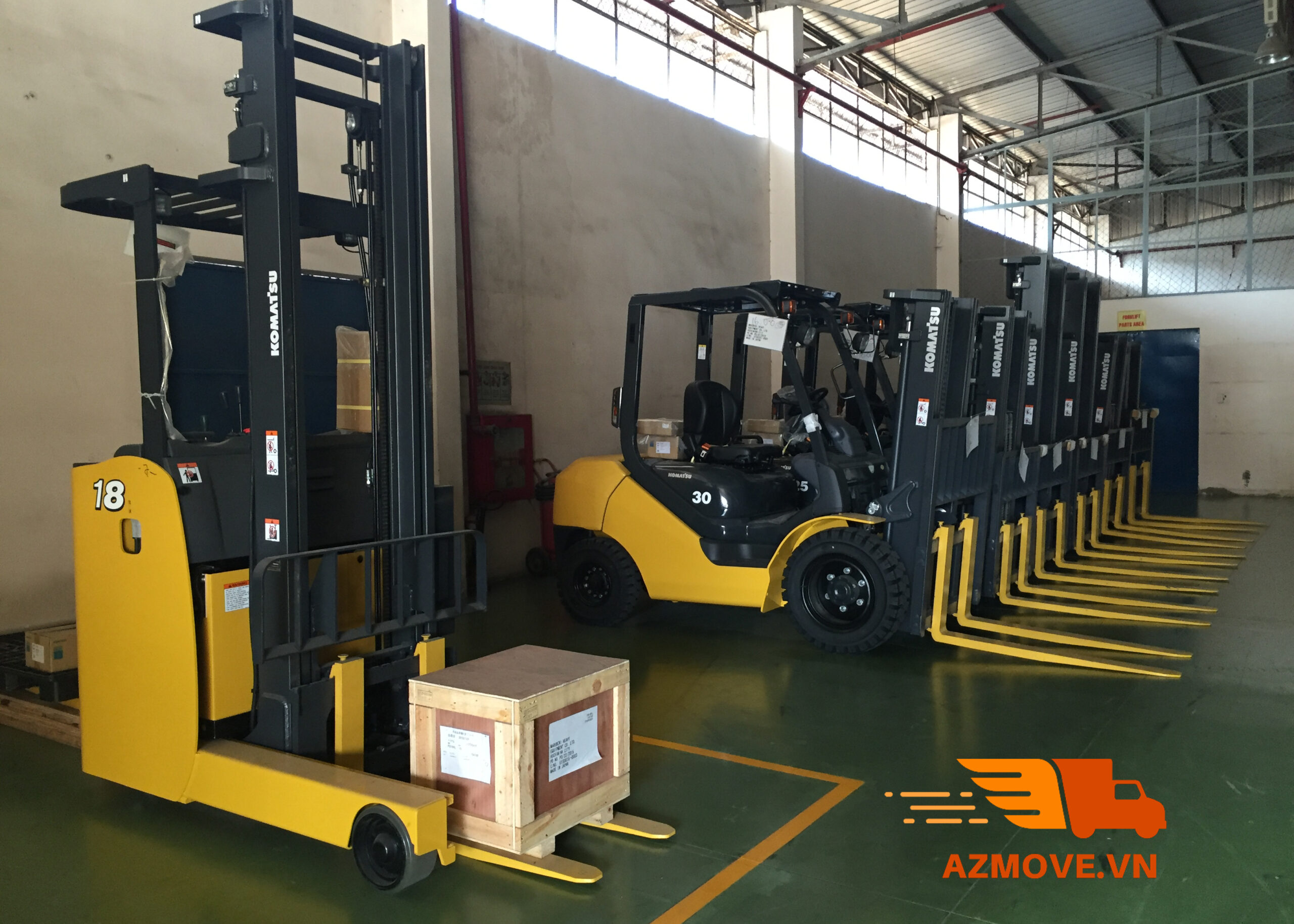 Xe nâng điện đứng lái Xe nâng điện đứng lái
